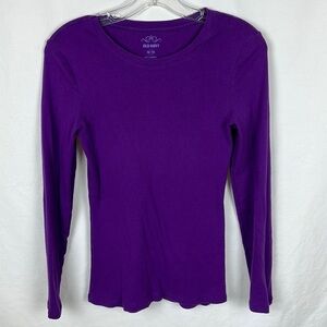 Old Navy purple long sleeve scoop neck tee, size M